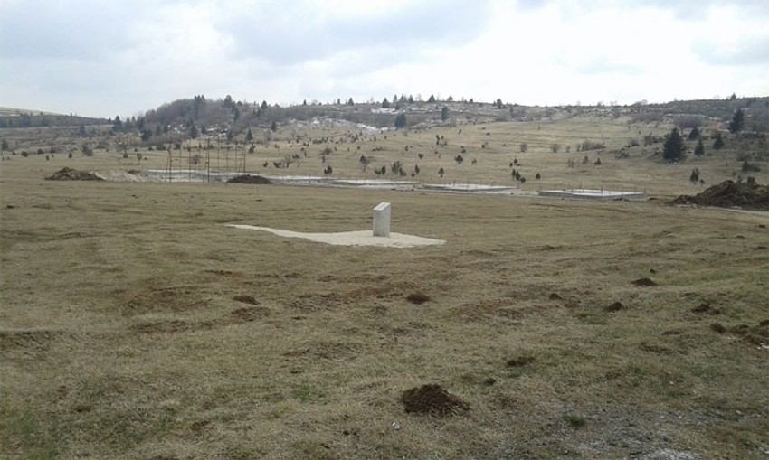 Uklonjena čak i tabla s podacima o investitoru i projektu