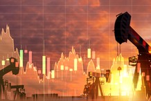 Rynek ropy reaguje na politykę. Trump sugeruje koniec konfliktu z Iranem