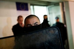 Atak na meczet w Le Mans. Do środka wrzucono granaty