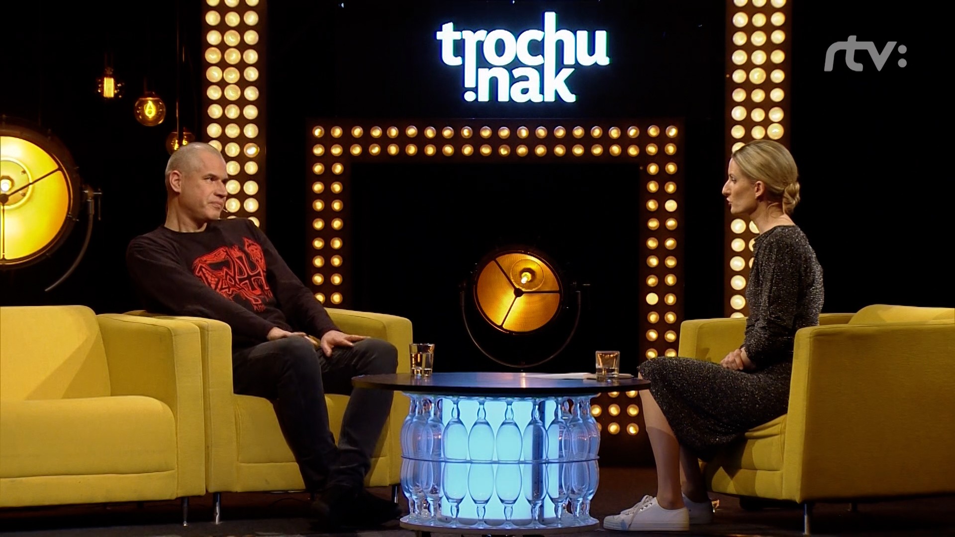 Talkšou Trochu inak s Adelou.