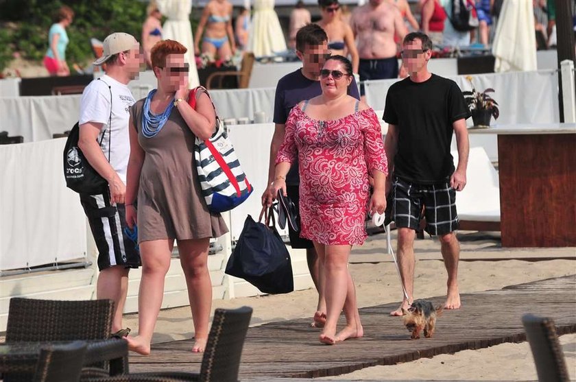 Niezgoda na plaży, a Kammel haruje. FOTY