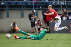 Liga Europy. Trzy gole i czerwona kartka w meczu Wisły Kraków z Rapidem Wiedeń