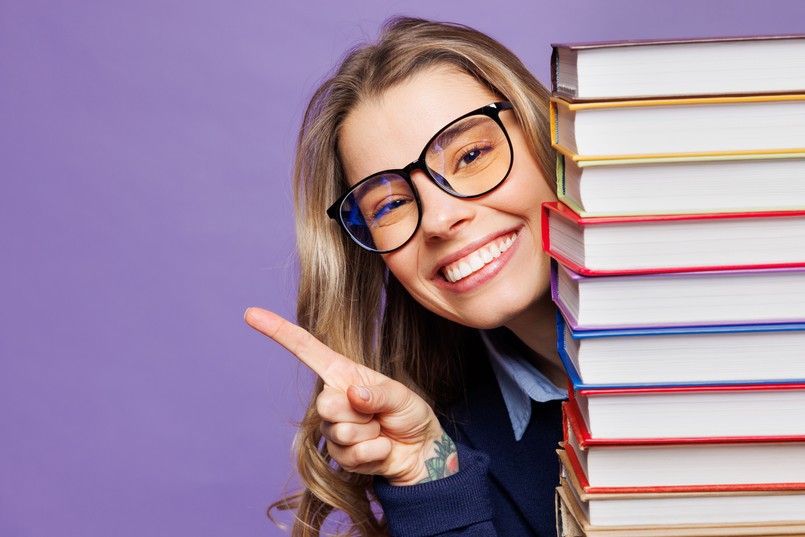 Arcydzieła literatury światowej. Dopasuj autora do powieści. Przyjemny quiz dla moli książkowych