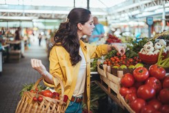 Układasz dietę odchudzającą? Te 15 warzyw ma poniżej 30 kalorii