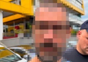 Uhapšen V. V. 