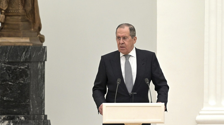 Szergej Lavrov orosz külügyminiszter kijelentette, hogy Oroszország az ukrajnai „különleges hadművelet” jelenlegi szakaszában csak a hagyományos fegyverek alkalmazásának lehetőségét mérlegeli / Fotó: Northfoto
