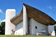 Notre Dame du Haut projektu Le Corbusier