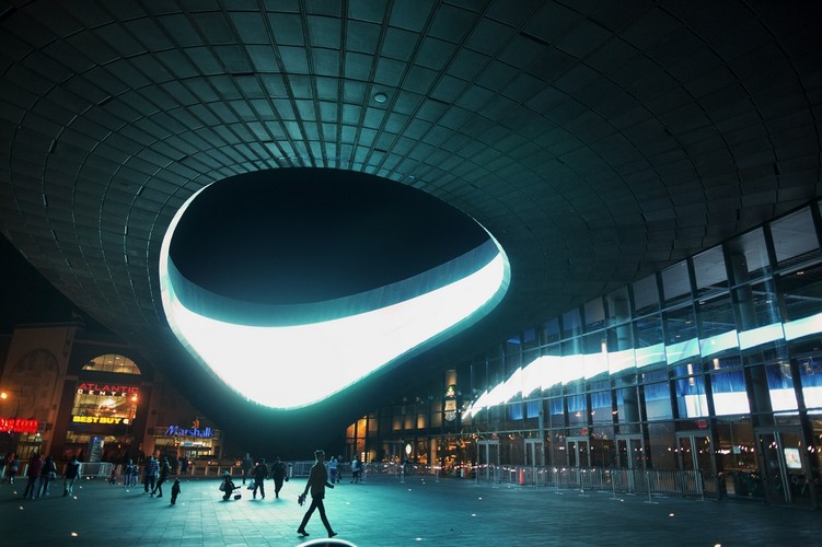 Brooklyn, Nowy Jork (USA). Nowy budynek Barclays Center rozpoczęło działalność od 8 wyprzedanych koncertów Jay-Z.