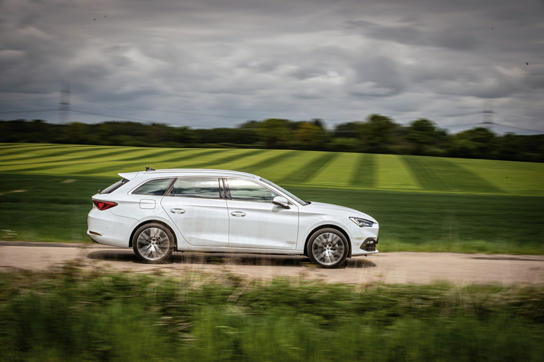 Seat Leon ST - nowy kontra stary