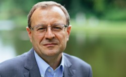 Prof. Dudek o największym problemie PiS. "Dlatego spada poparcie w sondażach"