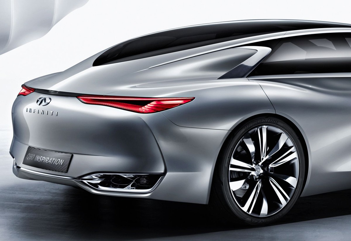 Pierwsze zdjęcie infiniti Q80 inspiration. Ślicznotka z Japonii odsłania wdzięki
