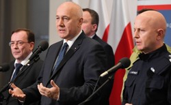 Propagowali nazizm i chcieli dotrzeć na marsz? Straż Graniczna nie wpuściła ich do kraju