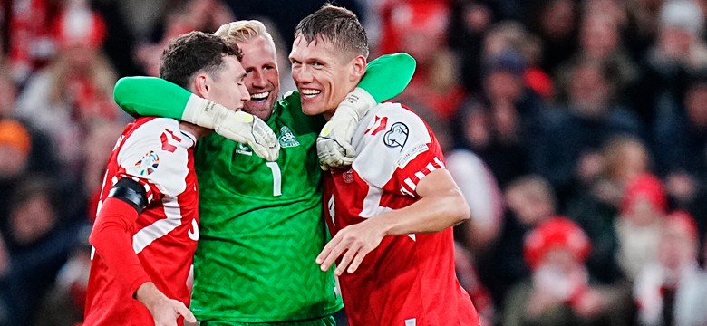 Dania i Albania zagrają na Euro 2024. Gole piłkarza Górnika i Cracovii [WYNIKI i TABELE]