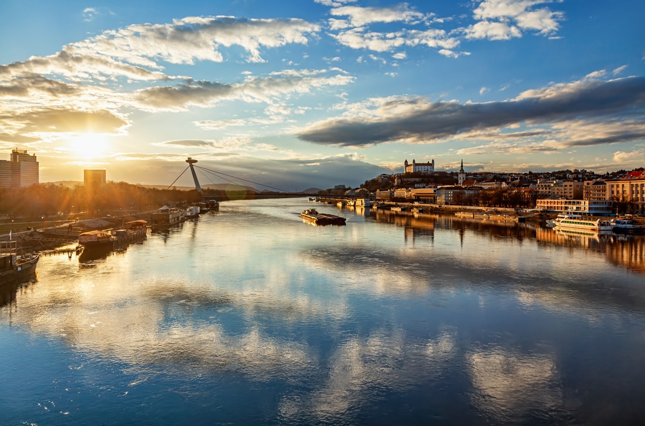 Hlavné mesto Slovenska, Bratislava.