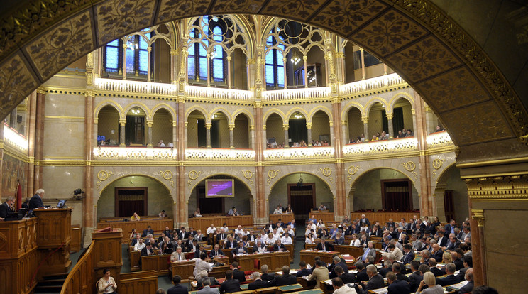 A T. Házban csak az ellenzék jelent meg / Fotó: MTI - Kovács Attila