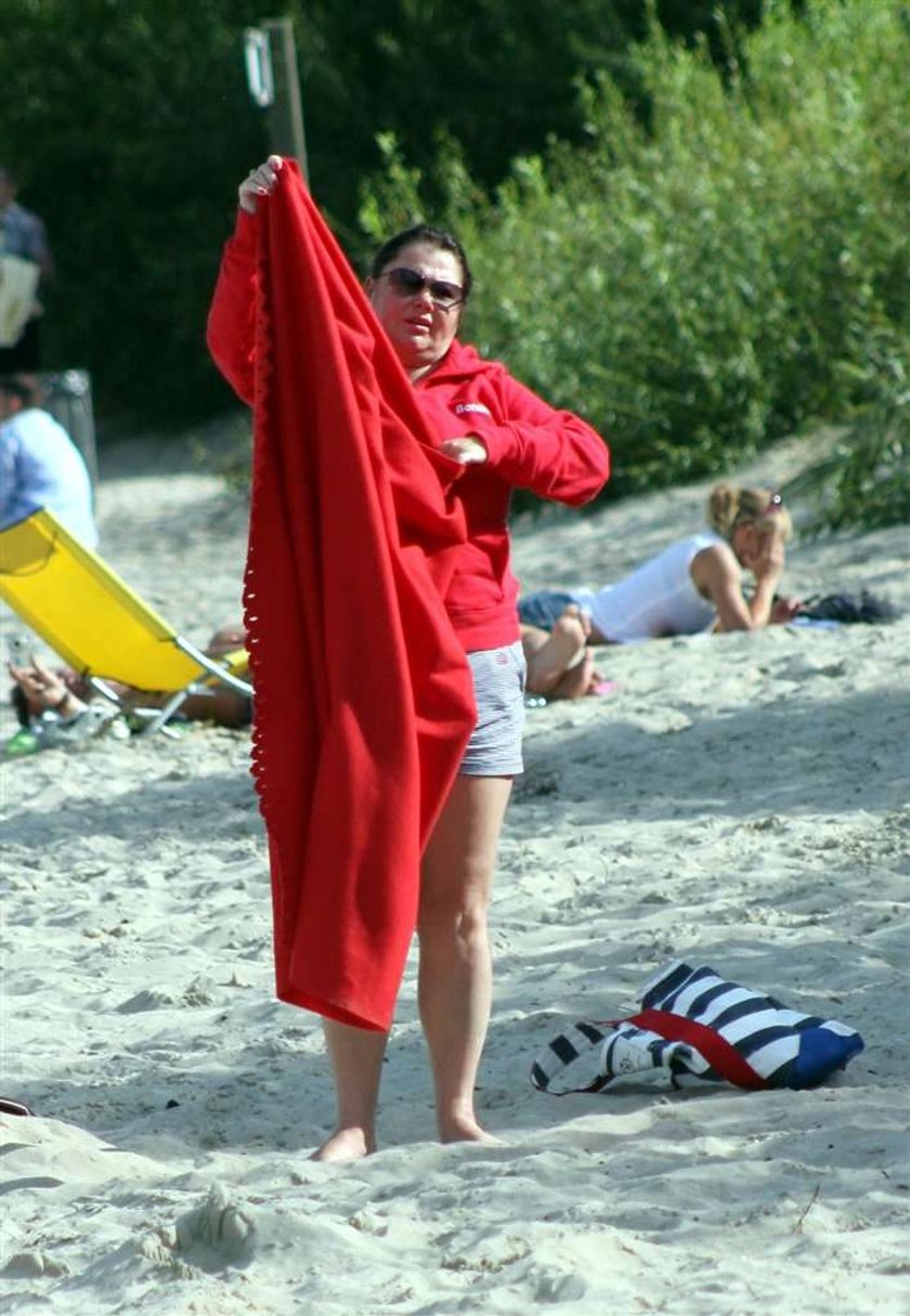 Kasia Niezgoda ucięła sobie drzemkę na plaży. FOTY