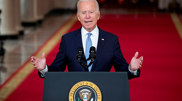 oe Biden amerikai elnök beszél a washingtoni Fehér Házban 2021. augusztus 31-én, ahol bejelentette, hogy az Egyesült Államok a mai napon véget vetett a 20 éve tartó afganisztáni háborúnak és ezzel befejeződött az amerikai történelem leghosszabb háborúja /Fotó: MTI/EPA/Michael Reynolds