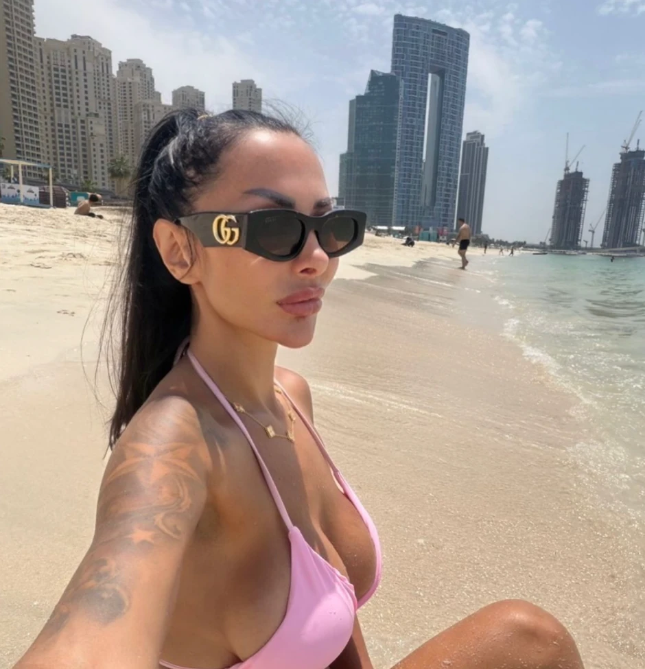 Sita Ahmić na plaži