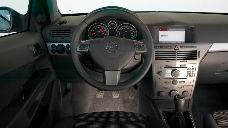 6. Opel Astra III (2004-14) od 9000 zł  