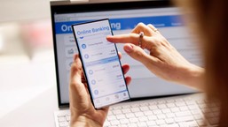 zaufanie klienta do banku. polacy wskazali, co buduje lojalność do instytucji finansowych