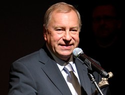 Jerzy Stuhr nakręci, a Maciej zagra w "Obywatelu"