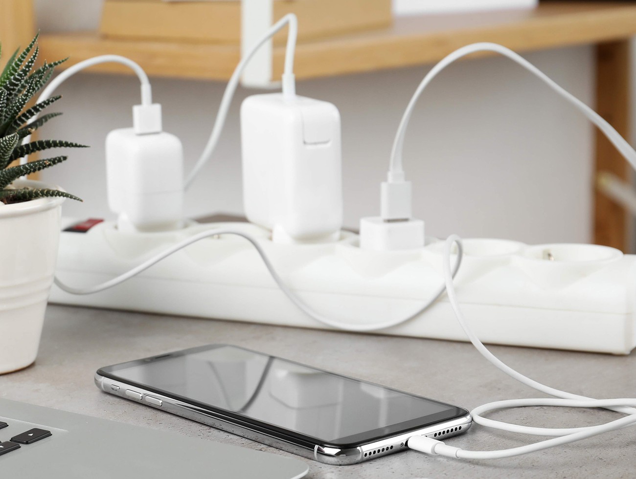 Uredba EU stupa na snagu za samo nekoliko dana: Nova pravila za svakog korisnika interneta