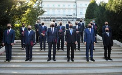 Rządowa propaganda sukcesu skutecznie wyparła racjonalność [FELIETON]