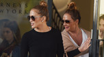 Jennifer Lopez na zakupach w Beverly Hills