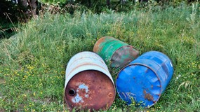 Najwięcej dzikich wysypisk śmieci w Polsce od lat. To nie odpady komunalne są największym problemem