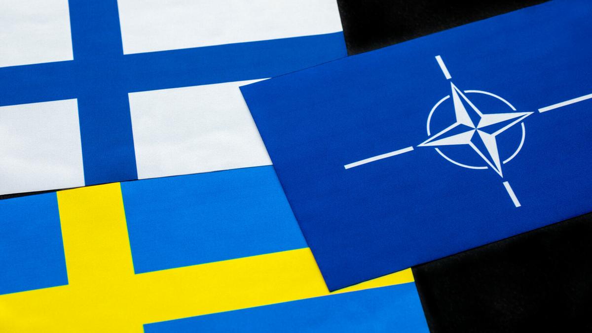 Flaga Finlandii i Szwecji