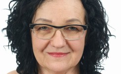 Siostra premiera powalczy o fotel burmistrza Golędzinowa. Kim jest Anna Morawiecka?