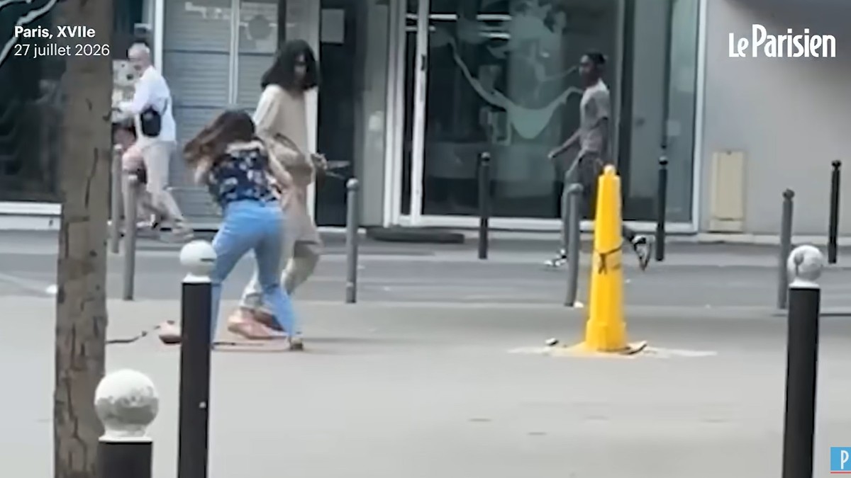 Napad nožem u Parizu