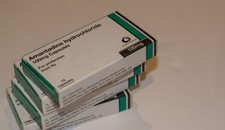 Amantadyna a Covid-19. Badania nie wykazały skuteczności leku