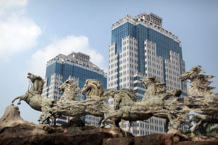 10. Indonezja 
Prognoza wzrostu PKB w latach 2013- 2017: 31,3 proc.
Stopa inflacji: 4,6 proc.
Dług publiczny wyrażony jako procent PKB: 20,0
Ułatwienia dla przedsiębiorców – miejsce w rankingu: 128
Przyznane punkty łącznie: 49,1

Na zdjęciu:Jakarta, Indonezja