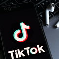 Plan sprzedaży TikToka zawieszony. Powodem zmiana lokatora Białego Domu
