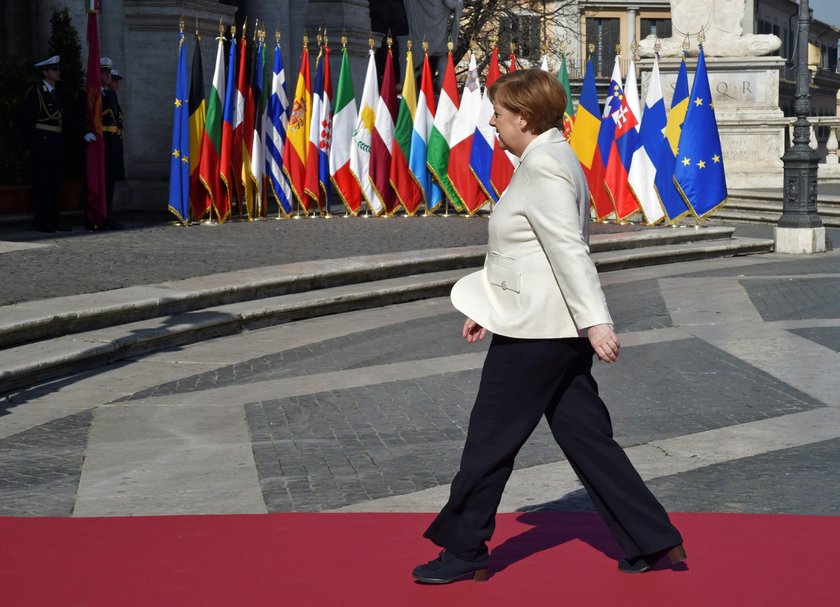 Ekspert o Szydło: Pokazuje, że chce rozmawiać