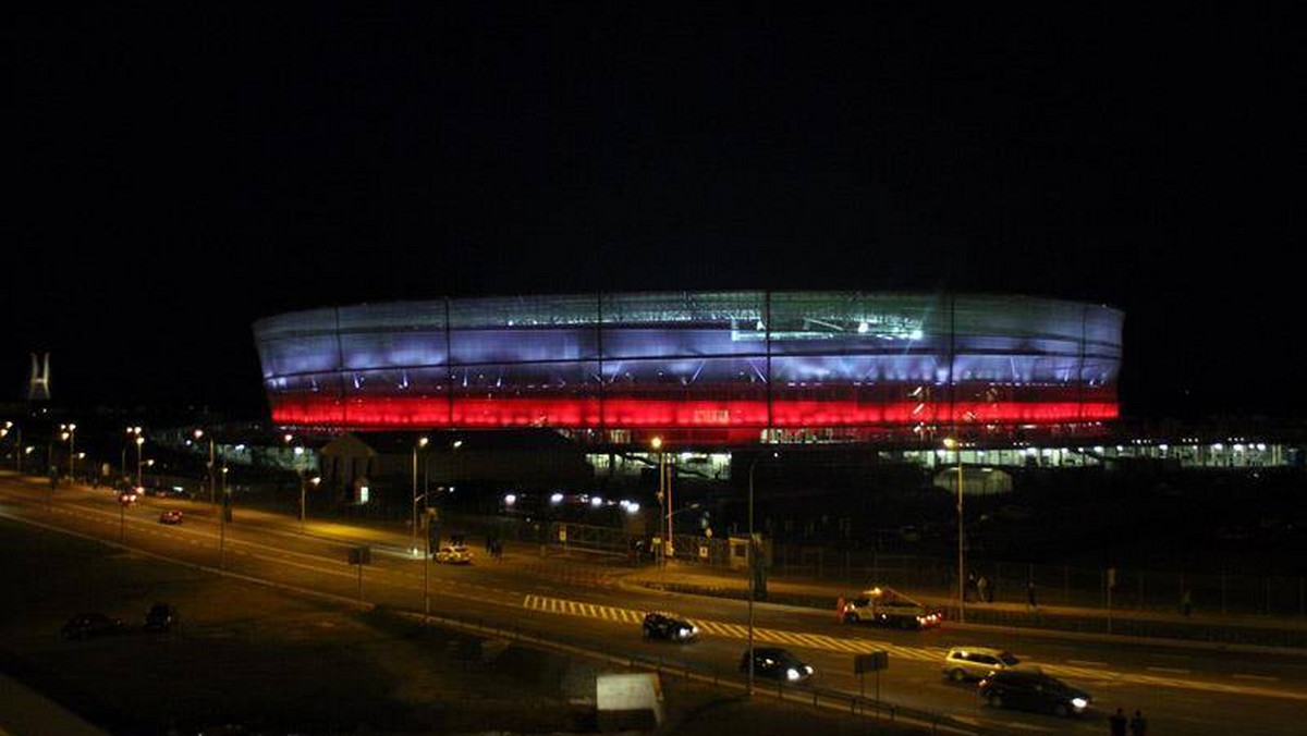 Zaplanowany na 19 sierpnia Festiwal Capital of Rock na Stadionie Miejskim we Wrocławiu jednak się nie odbędzie. Organizator imprezy RockloudLive właśnie poinformował o odwołaniu koncertu. Przypomnijmy, gwiazdą festiwalu miał być brytyjski zespół The Prodigy.