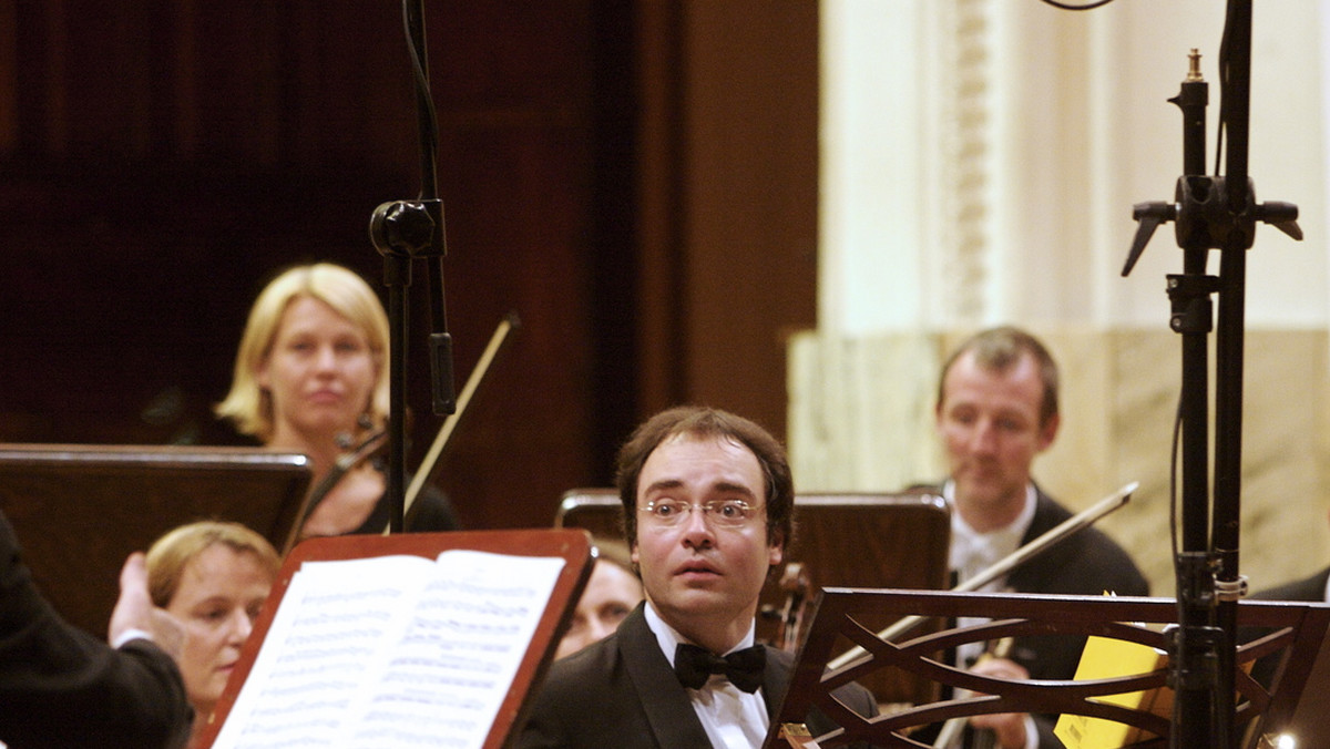 W trakcie tegorocznej edycji Festivalu Chpin i jego Europa, podobnie jak w latach poprzednich, usłyszymy wykonania tych samych utworów zarówno na instrumentach z epoki, jak i współczesnych. Tym razem w takim zestawieniu zabrzmią II Koncert fortepianowy Tellefsena oraz Koncert a-moll Griega. Ponadto dwa razy zostanie wykonany Koncert skrzypcowy Brahmsa, ale w przeciwieństwie do dzieł norweskich kompozytorów, poza wersją oryginalną wysłuchamy go także w transkrypcji na… fortepian!