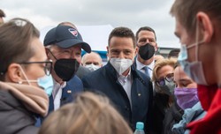 Trzaskowski: Prezydent USA obiecał pomoc w systemie relokacji uchodźców