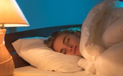 Nocne marki mają gorsze nawyki żywieniowe od rannych ptaszków