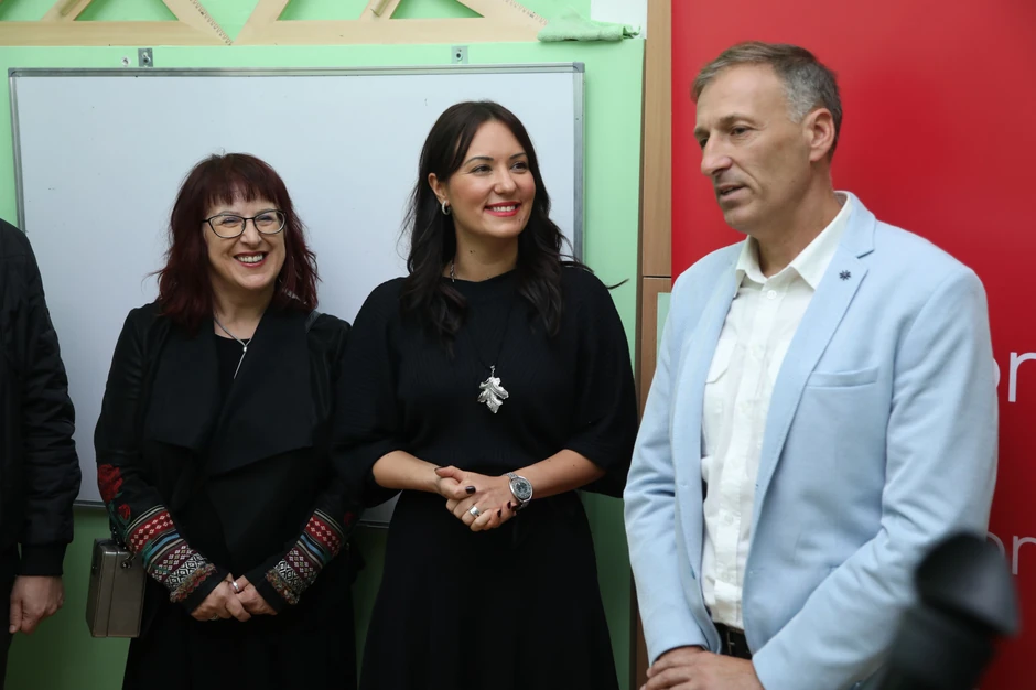 Obraćanje direktora OŠ "Sava Munćan", Kruščica