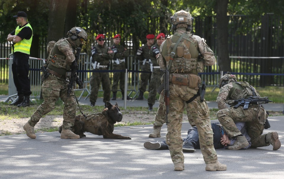 WARSZAWA SZCZYT NATO STADION PGE NARODOWY PRZYGOTOWANIA (funkcjonariusze GROM)