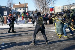 Zamieszki w USA, agenci federalni zabili człowieka na ulicy. "Ilu Amerykanów musi zginąć?"