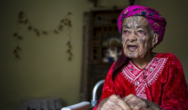 690883_20151029reuterszohra-bensemrataghitdi008671884preview