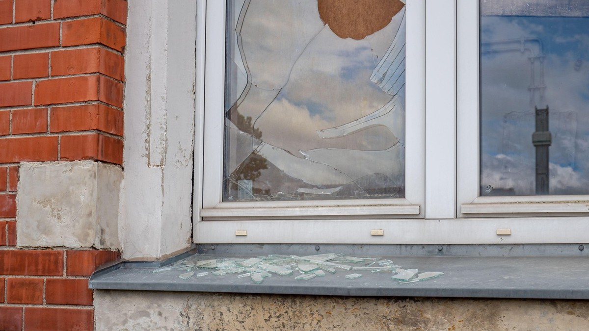 Razbijen prozor ilustracija