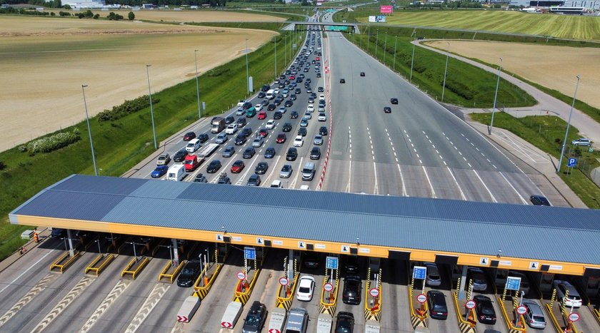 Korki na autostradzie A1 to dość częsty widok w wakacje, gdy Polacy z całej Polski ruszają nad morze