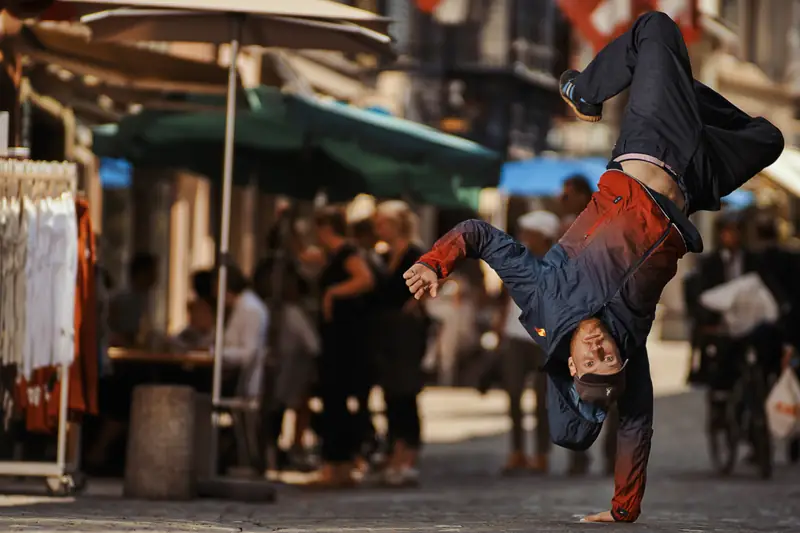 B-Boye i B-Girls z całego świata zawalczą o tytuł mistrza i mistrzyni Red Bull BC One