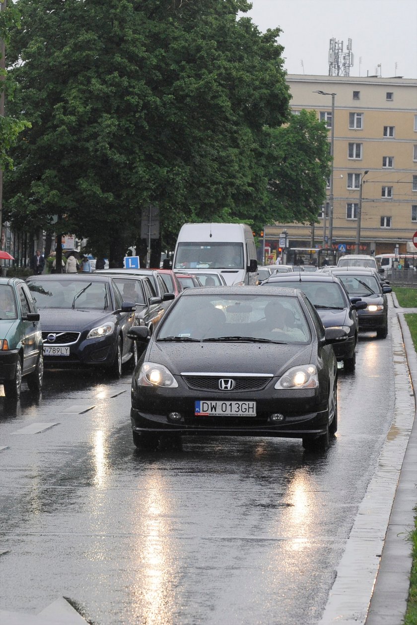 Korek samochodowy we Wrocławiu