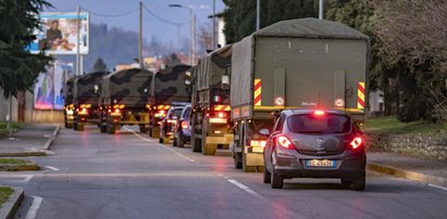 Bergamo. Miasto trumien. Tak wojsko wywozi ciała z miasta