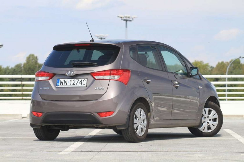 Toyota Verso S kontra Hyundai ix20 i Citroen C3 Picasso